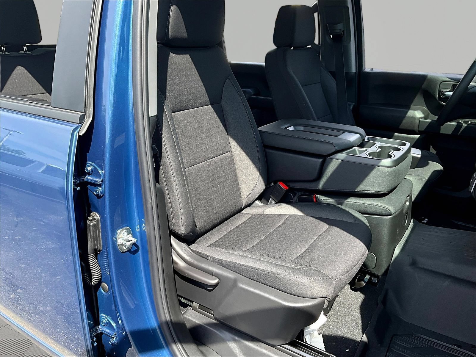 New 2026 GMC Sierra 2500 Pro w/ Convenience Package AWD/4WD image 19