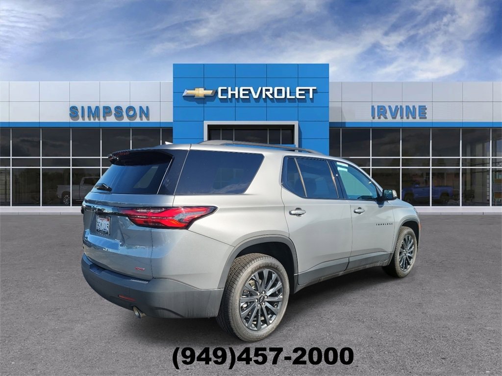 Certified 2023 Chevrolet Traverse RS w/ LPO, Floor Liner Package image 8