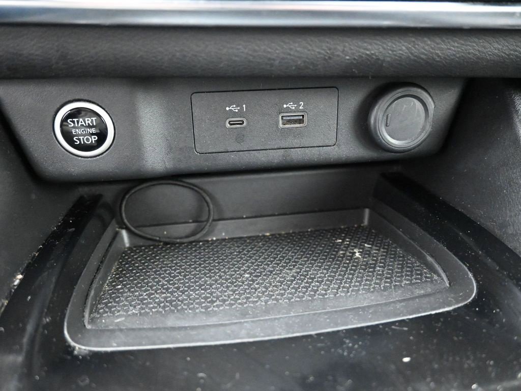 Used 2023 Nissan Rogue SV image 27