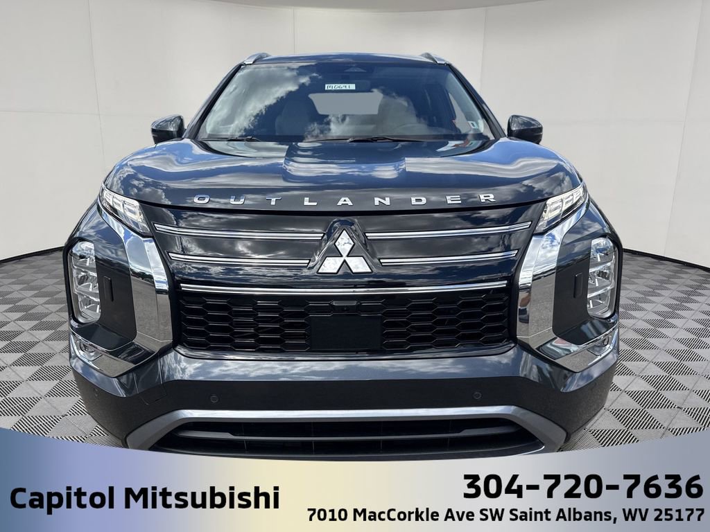 New 2025 Mitsubishi Outlander SEL image 12