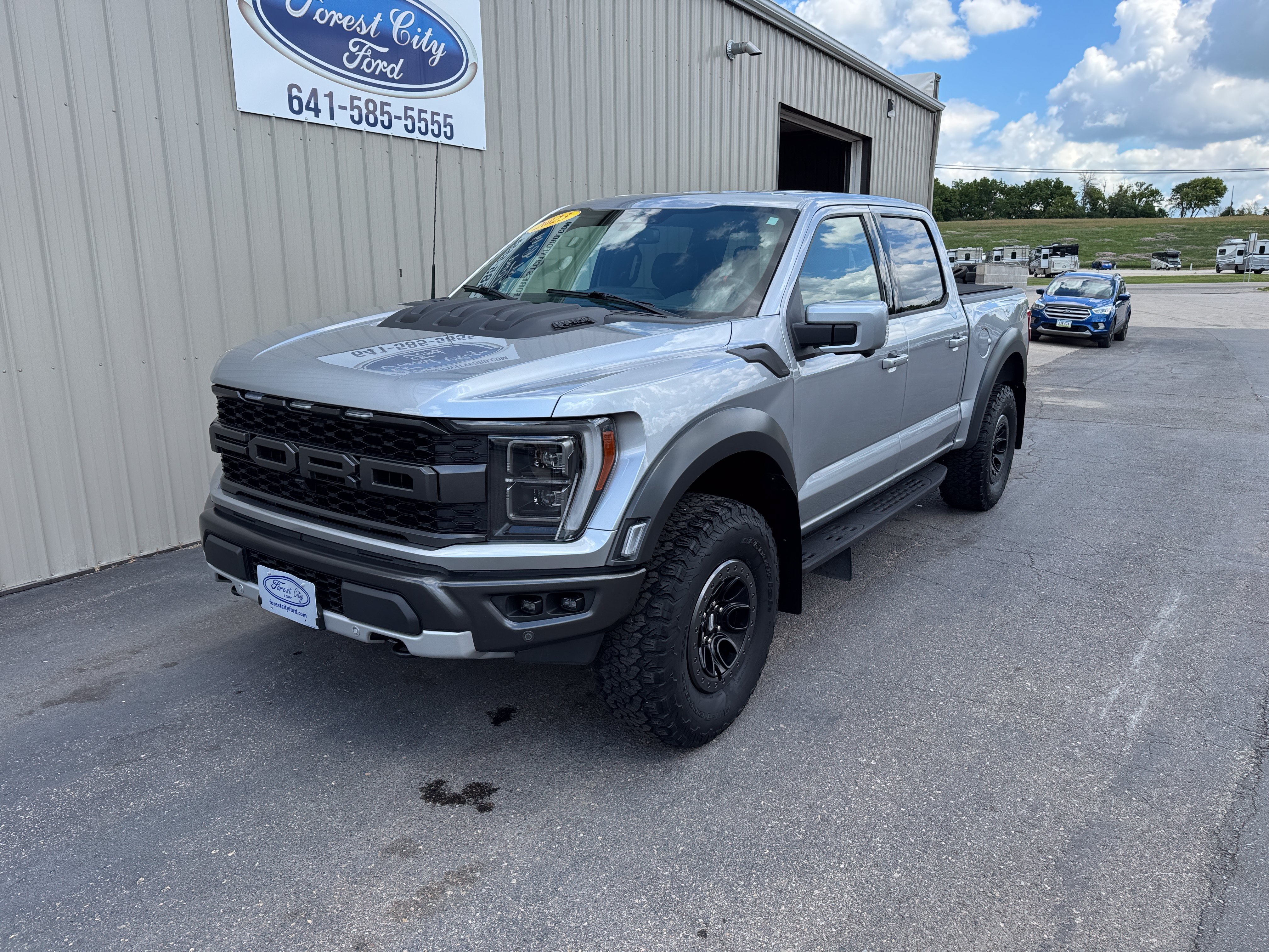 Used 2023 Ford F150 Raptor w/ Raptor Carbon Fiber Package AWD/4WD image 2
