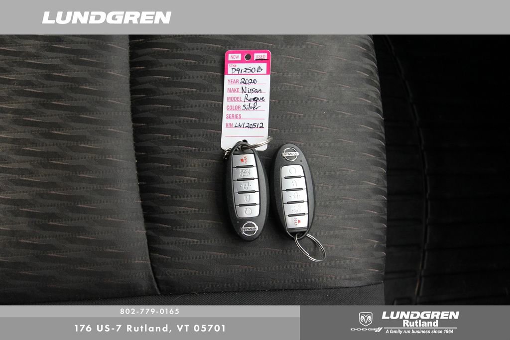 Used 2020 Nissan Rogue SV image 28