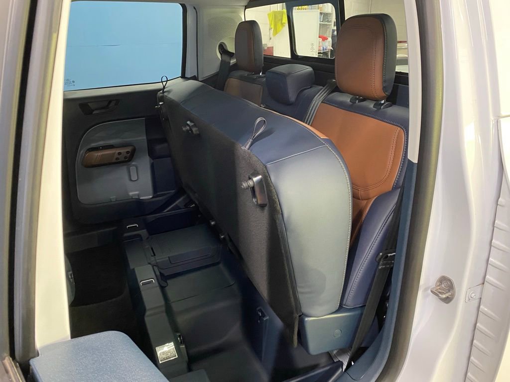 Used 2023 Ford Maverick Lariat image 38