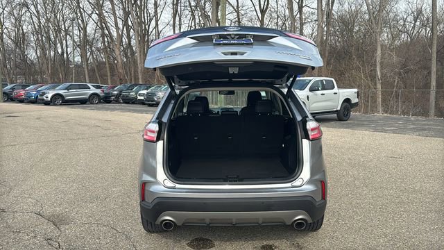 Certified 2020 Ford Edge Titanium image 29