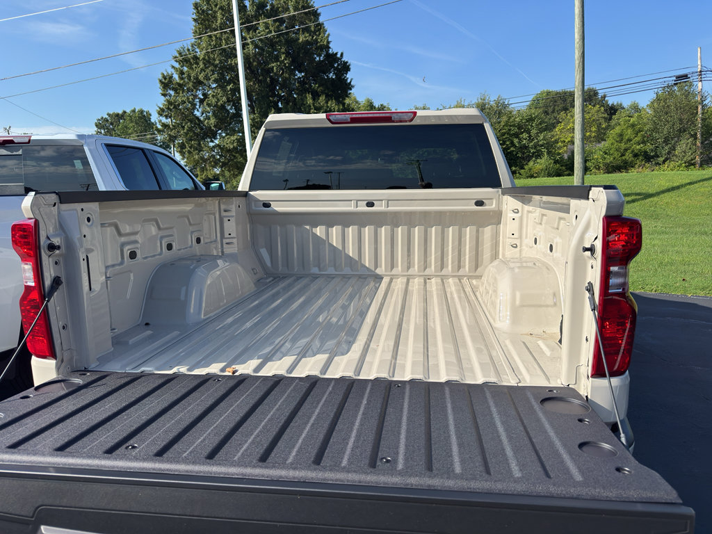 New 2026 Chevrolet Silverado 1500 Custom AWD/4WD image 6