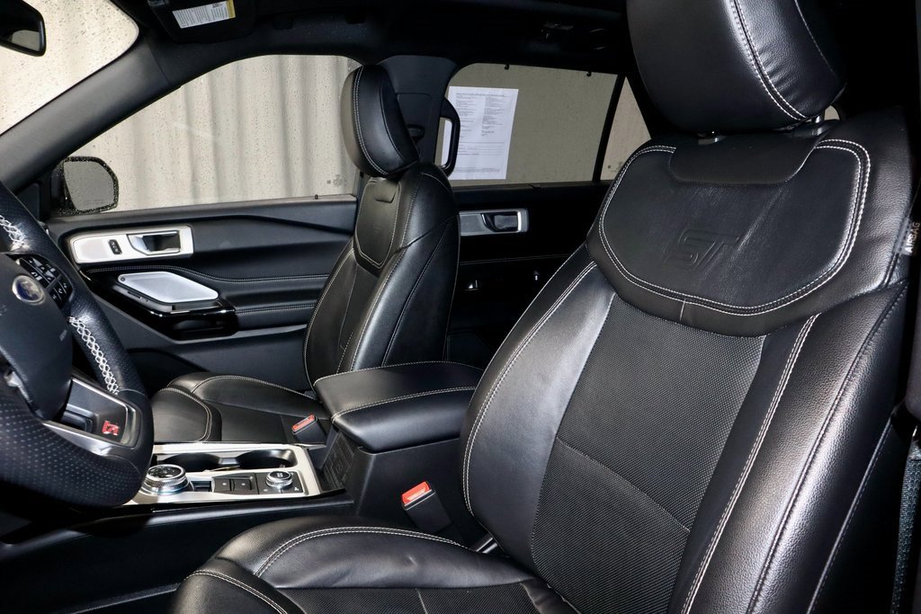 Certified 2022 Ford Explorer ST w/ ST Street Pack image 27