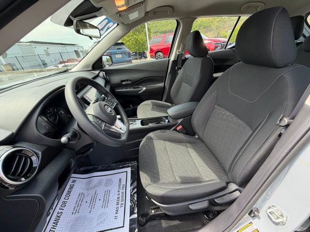 Used 2024 Nissan Kicks SV FWD image 31