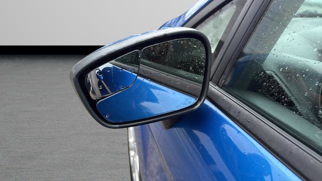 Used 2011 Ford Fiesta SE w/ 203A Rapid Spec Order Code image 27