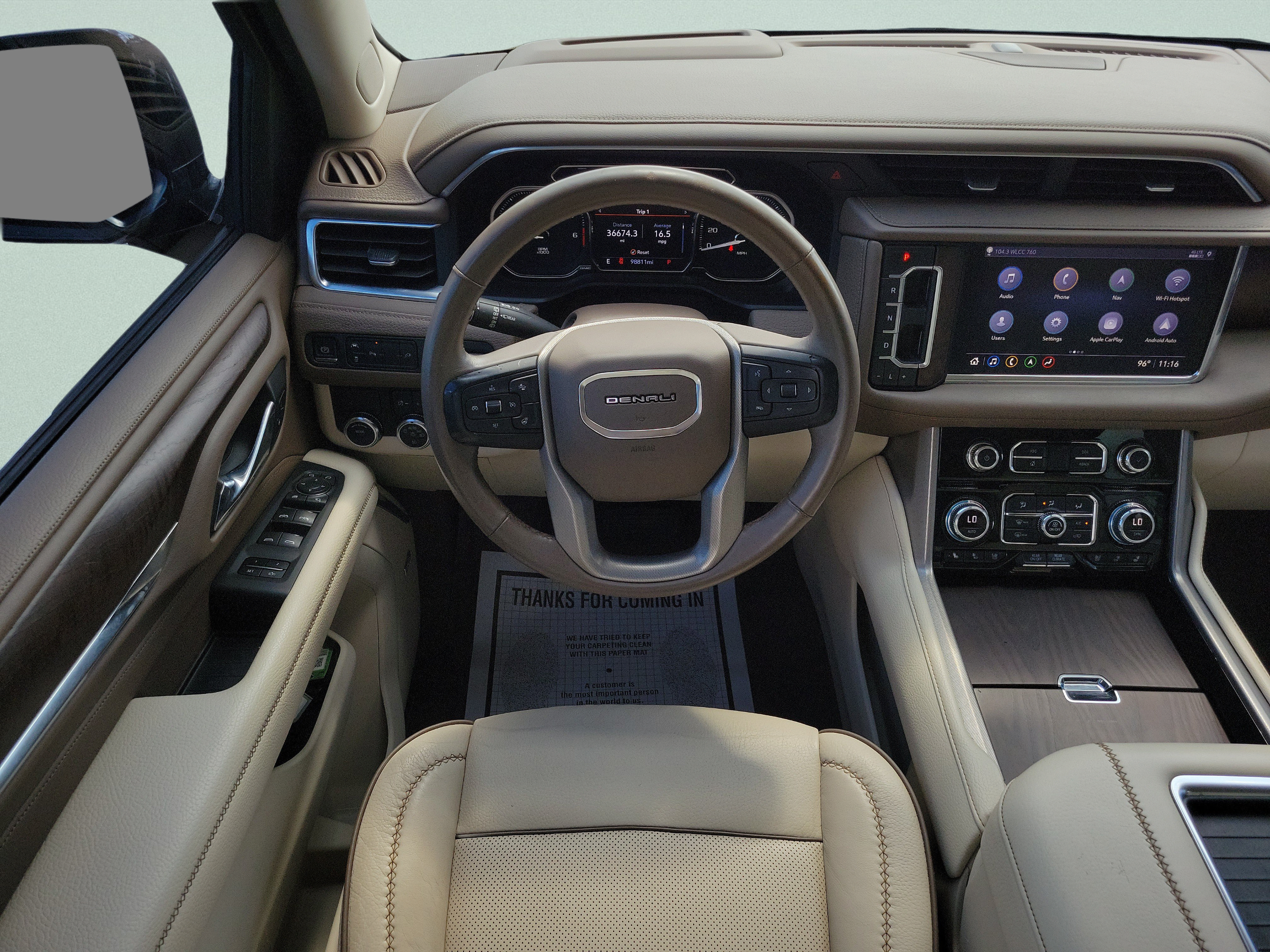 Used 2021 GMC Yukon XL Denali w/ LPO, Illumination Package RWD image 15