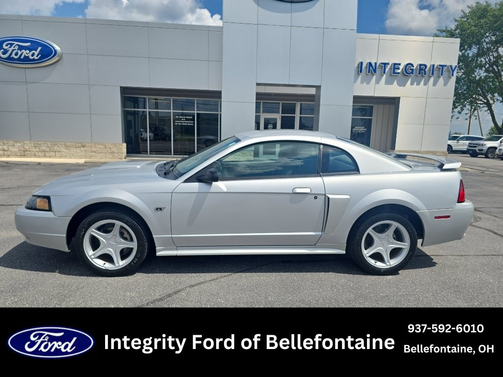 Used 2001 Ford Mustang GT RWD image 1