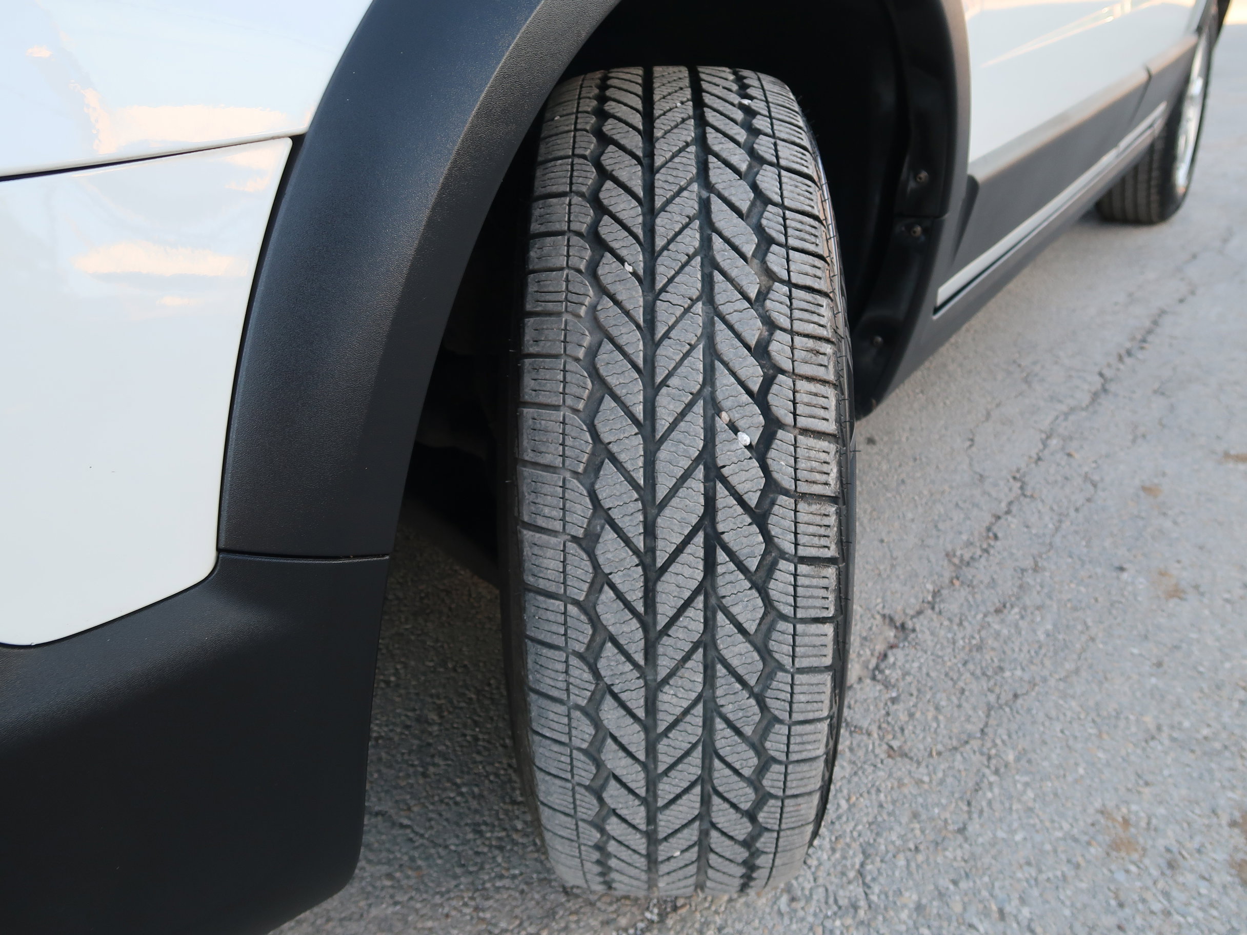 Used 2011 Volvo XC70 3.2 image 39