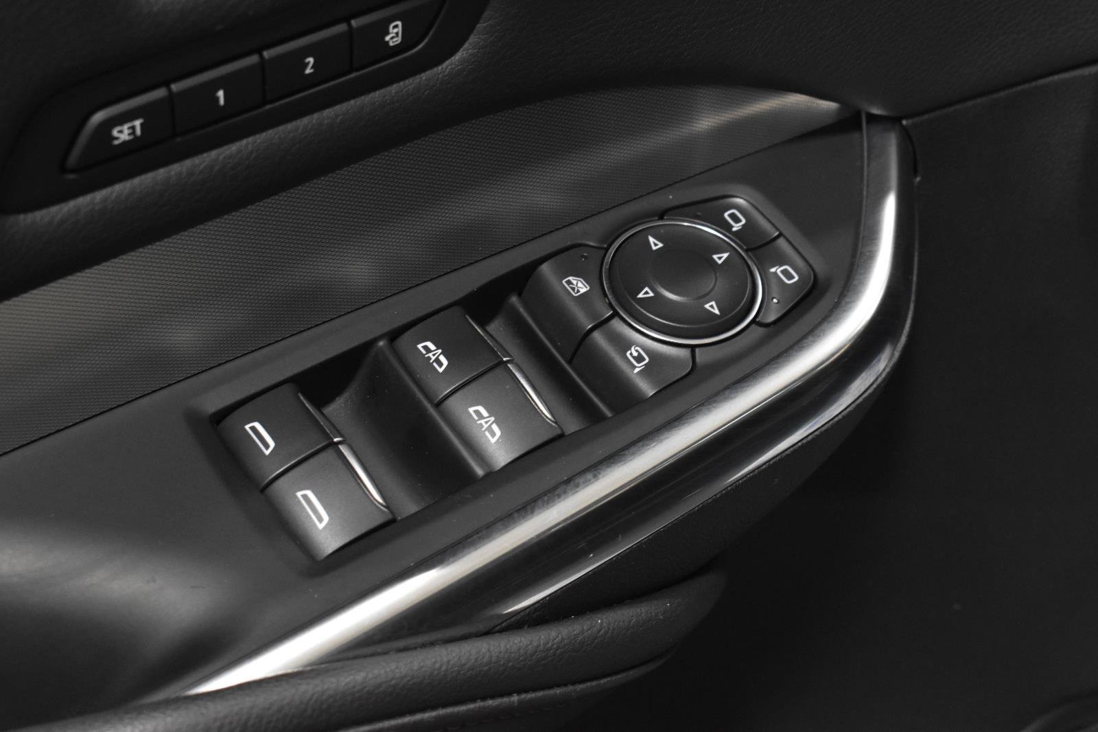 Used 2020 Cadillac XT4 Premium Luxury image 10