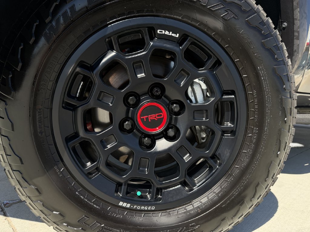 Used 2025 Toyota Tundra TRD Pro AWD/4WD image 9
