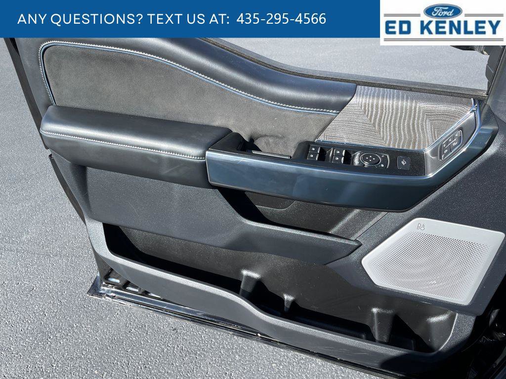 Used 2025 Ford F450 Platinum image 27