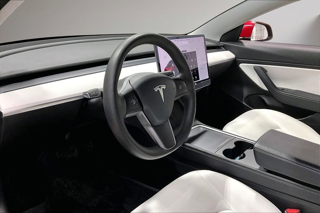 Used 2021 Tesla Model 3 Long Range image 16