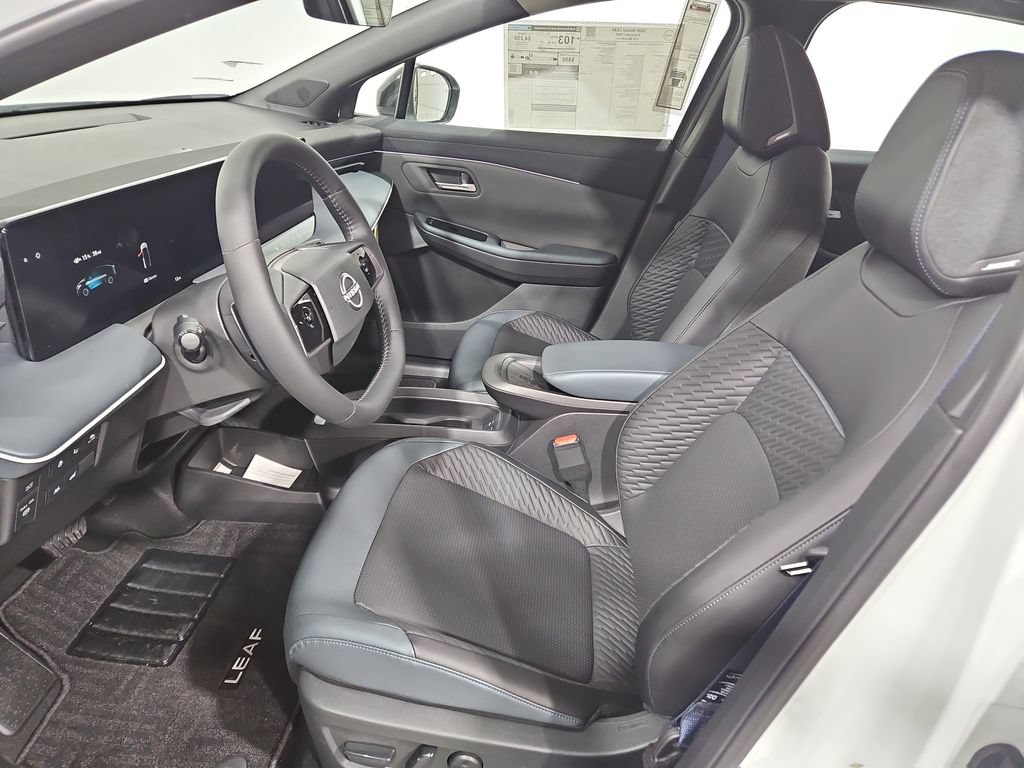 New 2026 Nissan Leaf Platinum+ w/ Cargo Package (Platinum+) FWD image 10