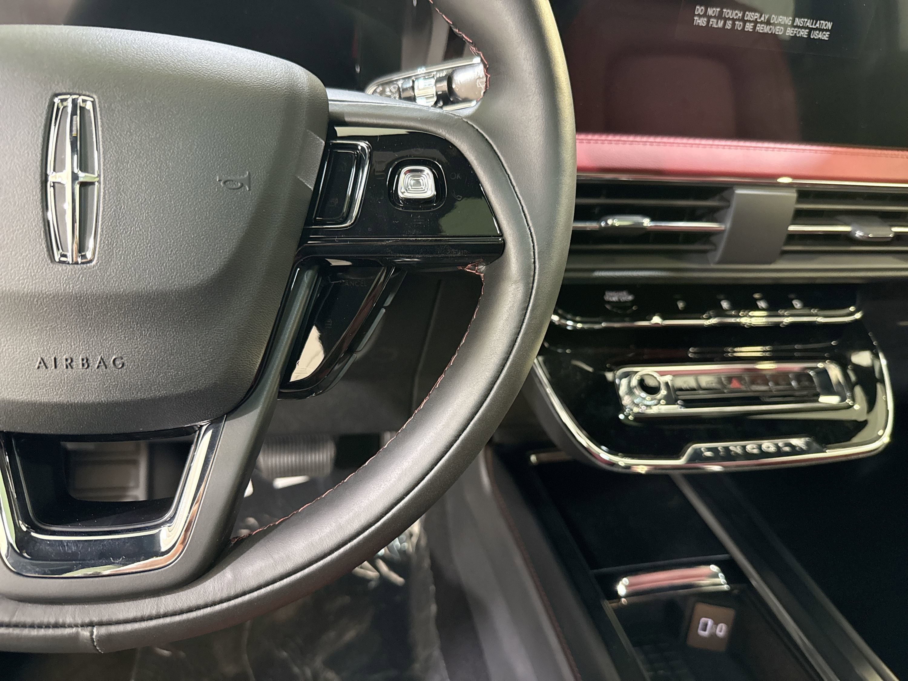 New 2026 Lincoln Corsair Reserve FWD image 15