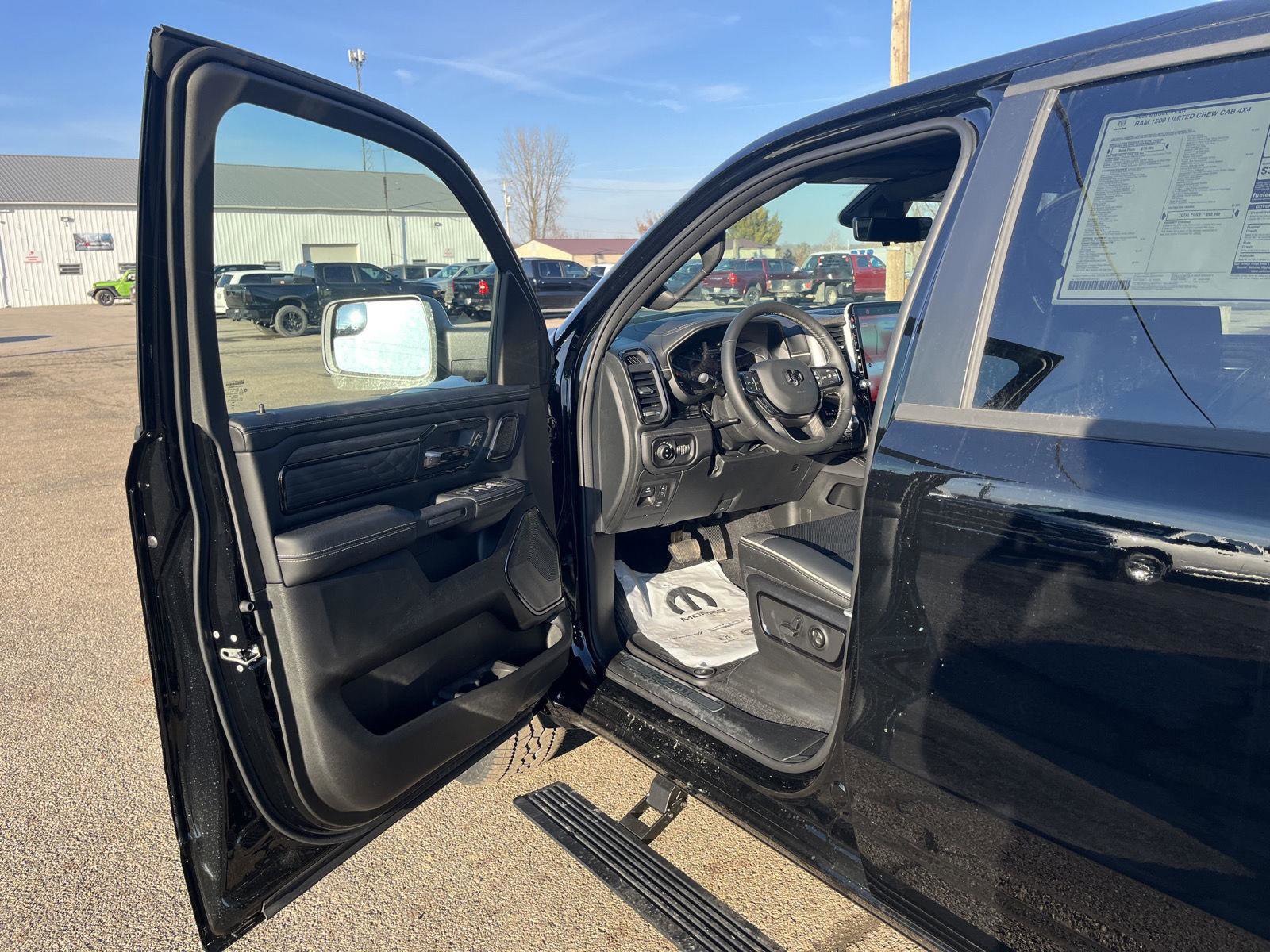 New 2026 RAM 1500 Limited AWD/4WD image 11