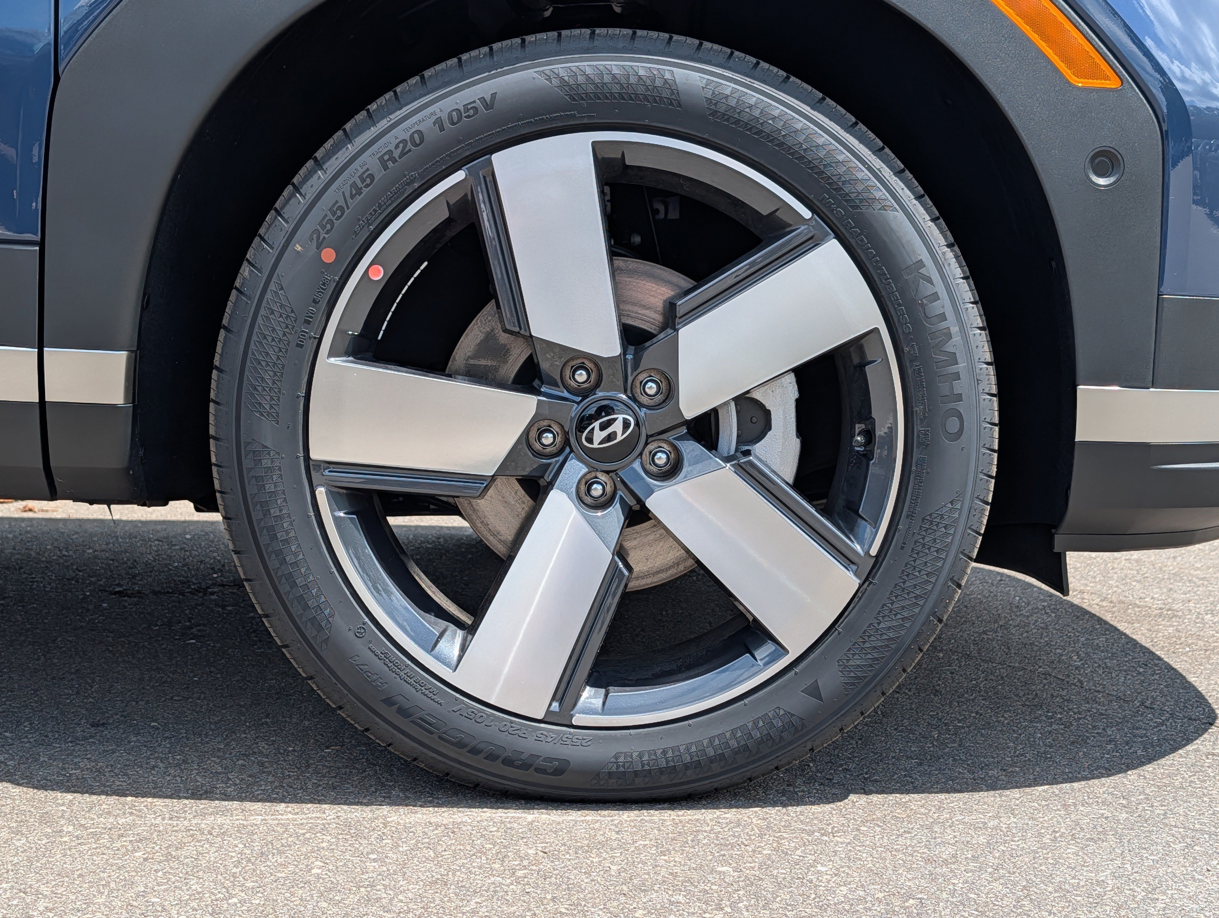 New 2026 Hyundai Santa Fe Limited AWD/4WD image 5