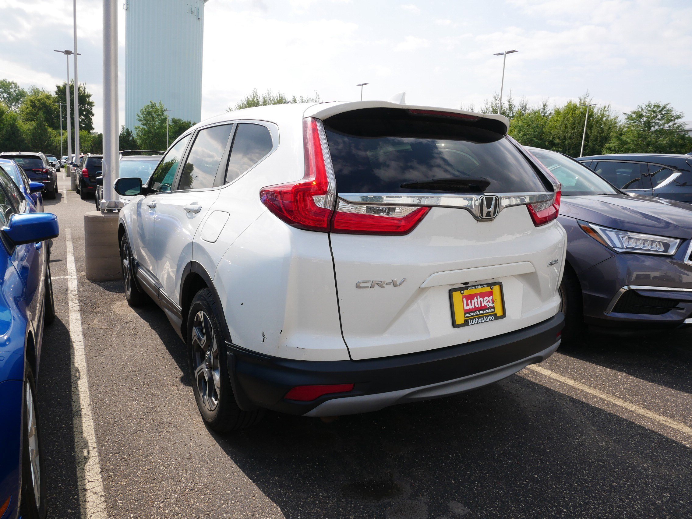 Used 2018 Honda CR-V EX image 3