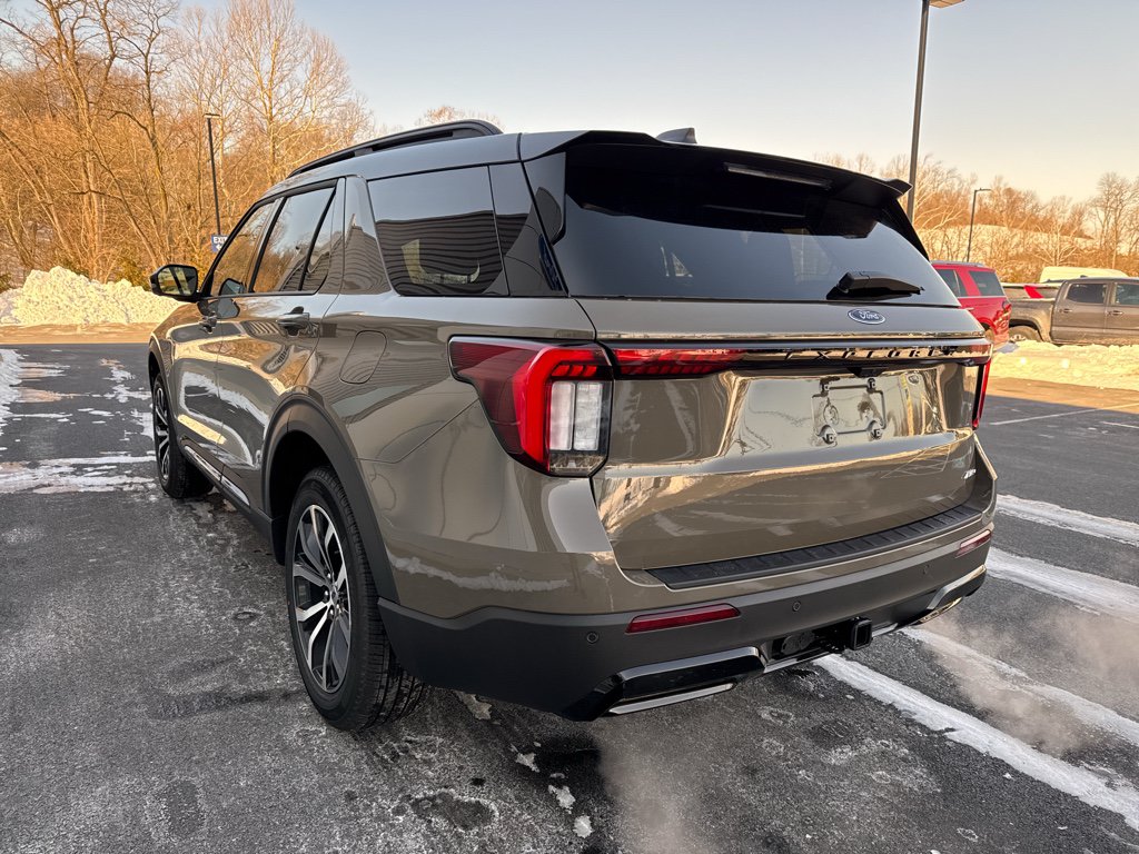 New 2026 Ford Explorer ST-Line AWD/4WD image 17