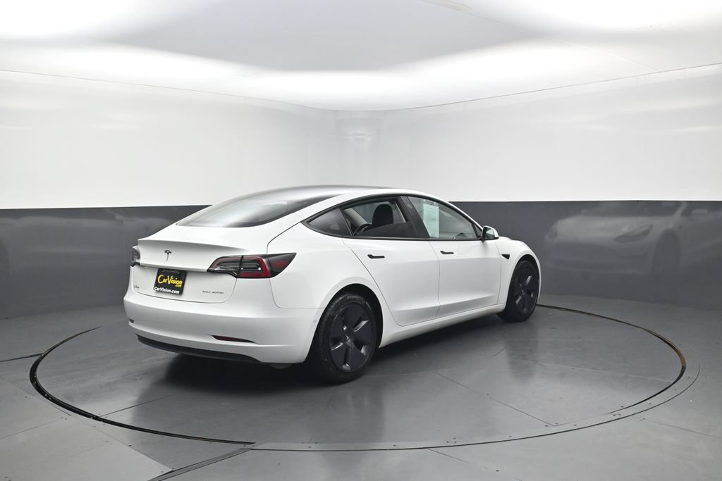 Used 2022 Tesla Model 3 Long Range AWD/4WD image 7