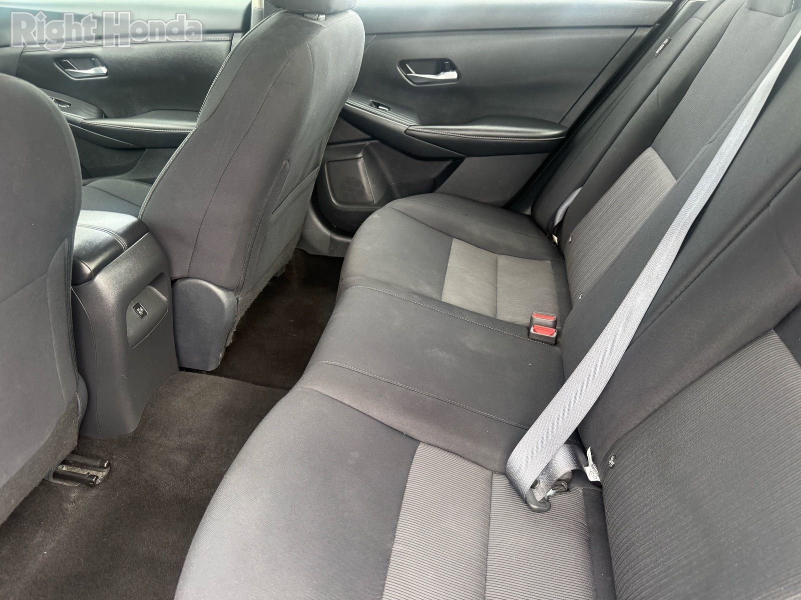 Used 2023 Nissan Sentra SV image 27