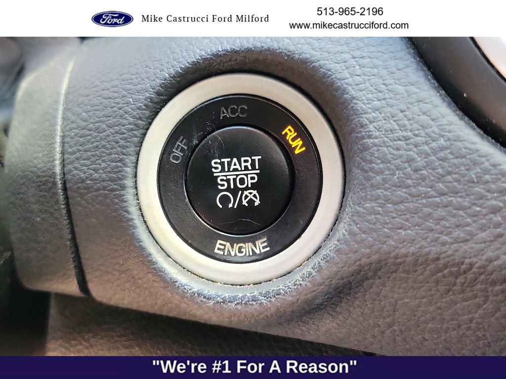 Used 2015 Chrysler 200 Limited FWD image 17