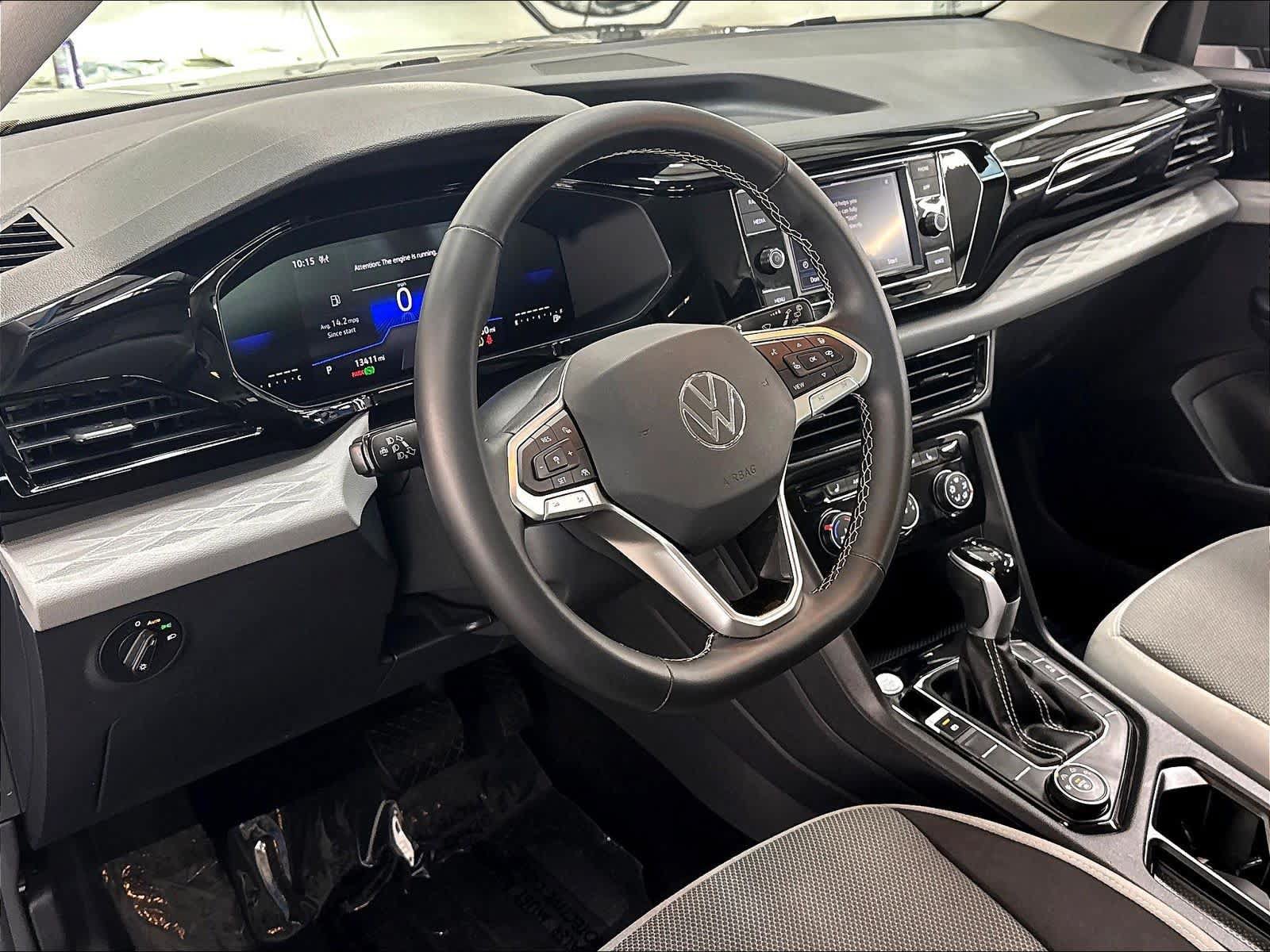 Used 2024 Volkswagen Taos S AWD/4WD image 19