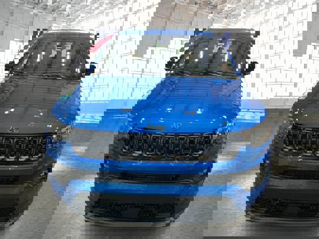 New 2026 Jeep Compass Latitude image 8