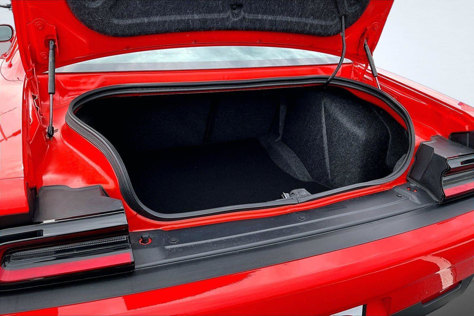 Used 2022 Dodge Challenger R/T Scat Pack w/ Plus Package RWD image 5