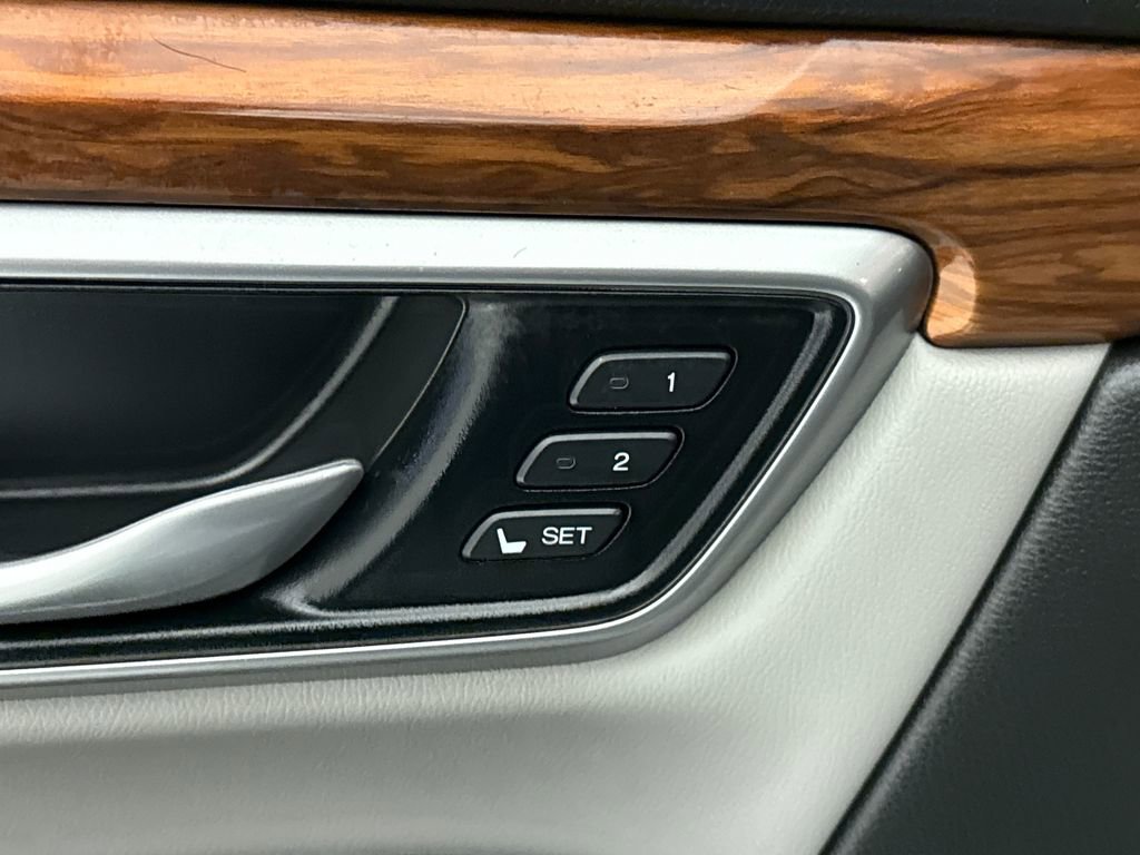 Certified 2022 Honda CR-V Touring image 24