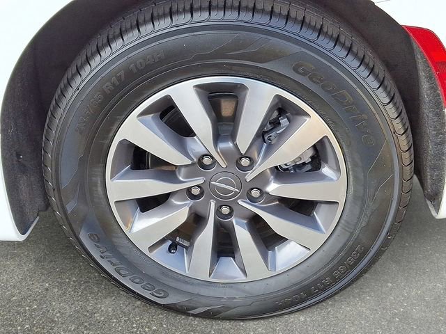 Used 2024 Chrysler Pacifica Select image 15