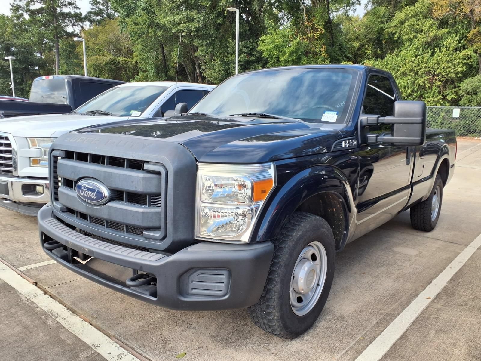 Used 2014 Ford F250 XL RWD image 3