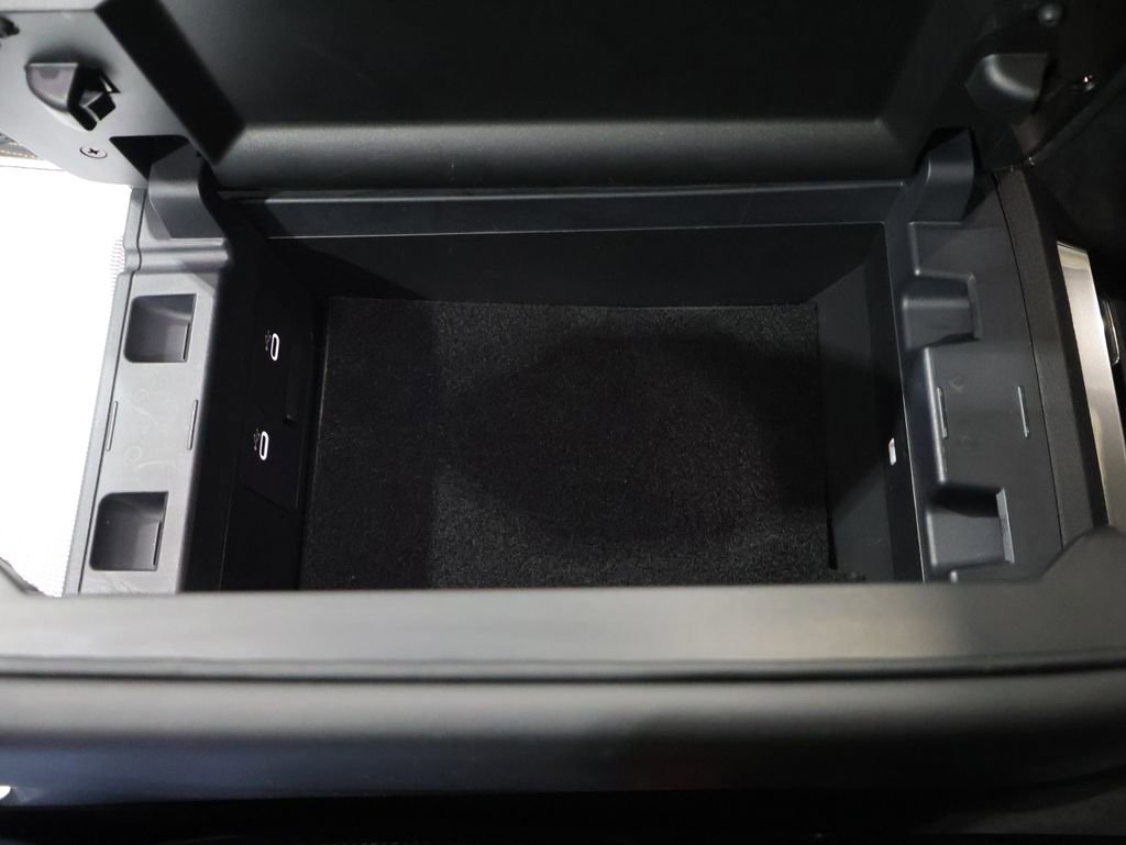 Used 2025 MAZDA CX-90 3.3 Turbo w/ Premium Sport Pkg image 36