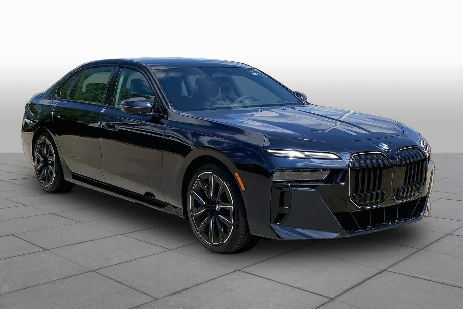 New 2026 BMW 760i xDrive AWD/4WD image 2
