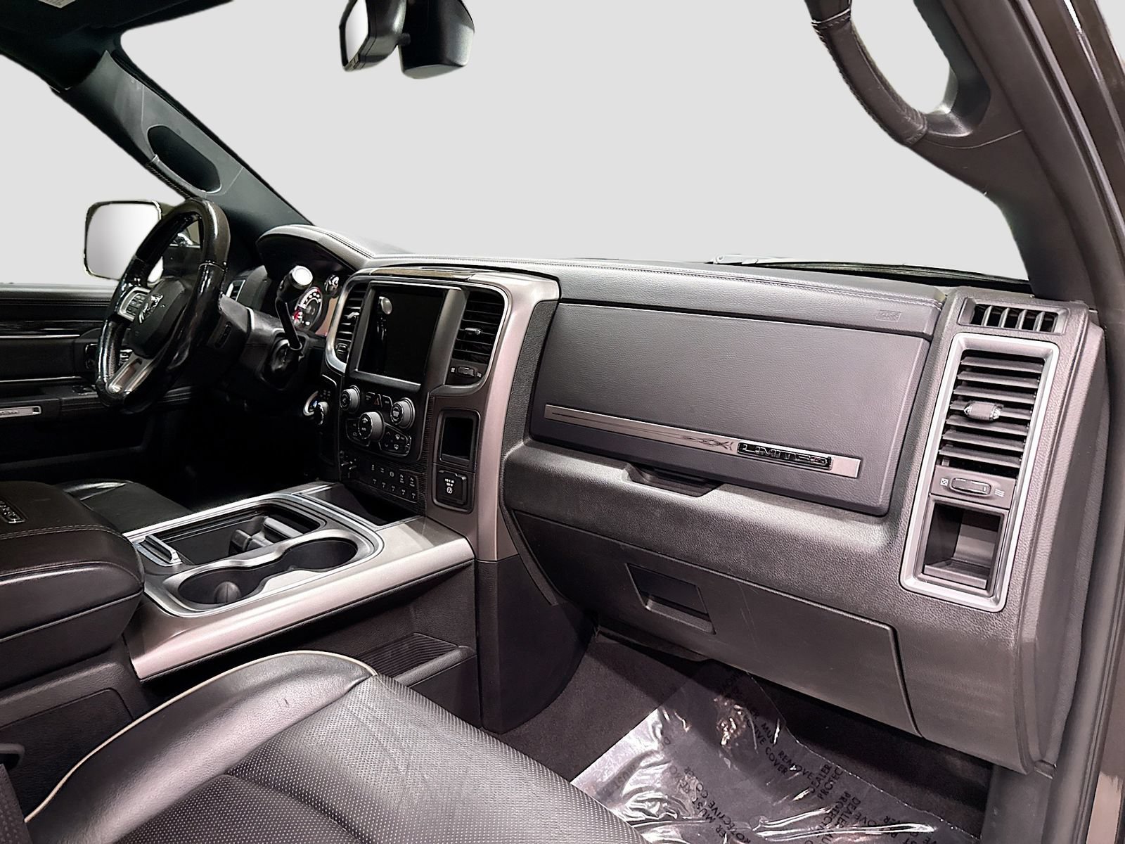 Used 2018 RAM 3500 Limited AWD/4WD image 31