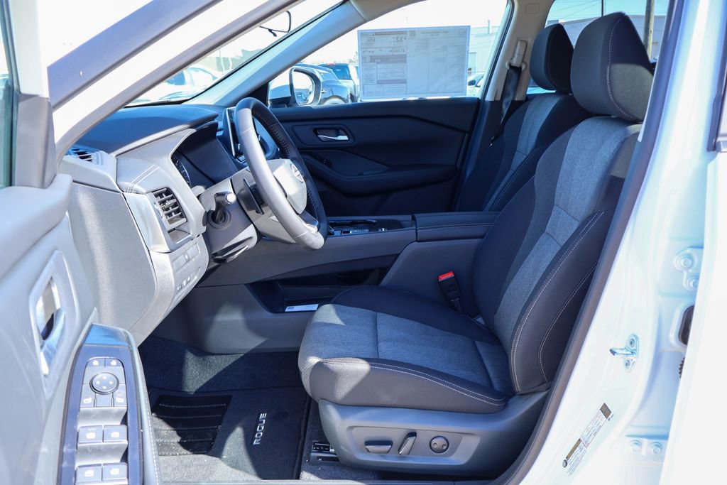 New 2026 Nissan Rogue SV w/ Cold Weather Package image 7