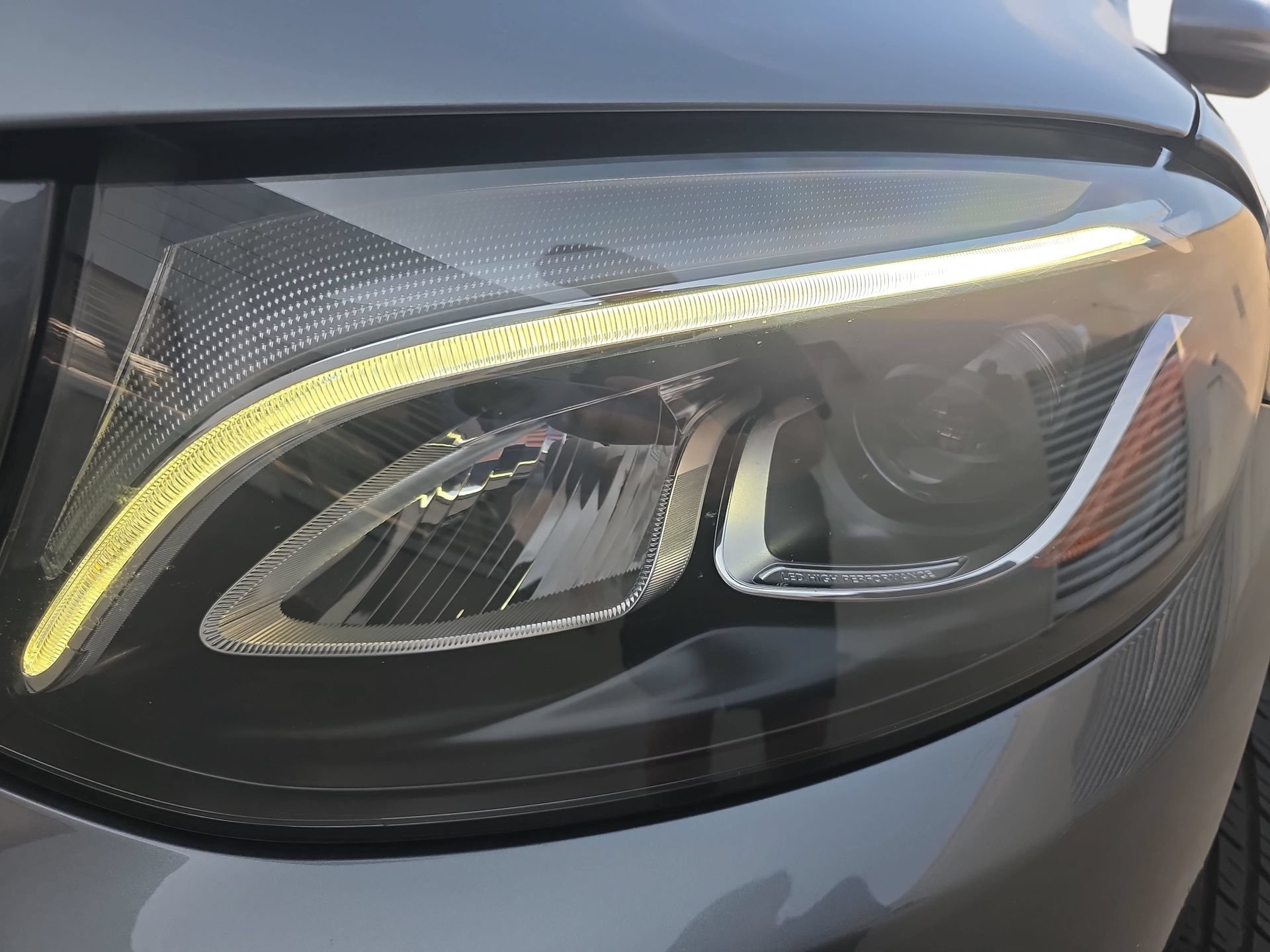 Used 2019 Mercedes-Benz GLC 300 4MATIC image 30