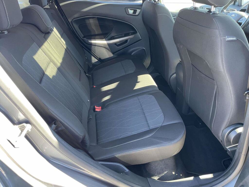 Used 2020 Ford EcoSport SE FWD image 19