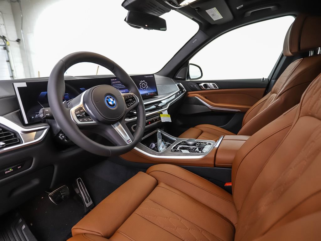 New 2026 BMW X5 xDrive50e w/ M Sport Package image 10