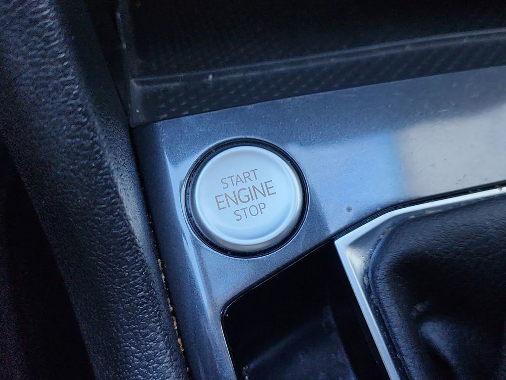 Used 2024 Volkswagen Tiguan SE image 24