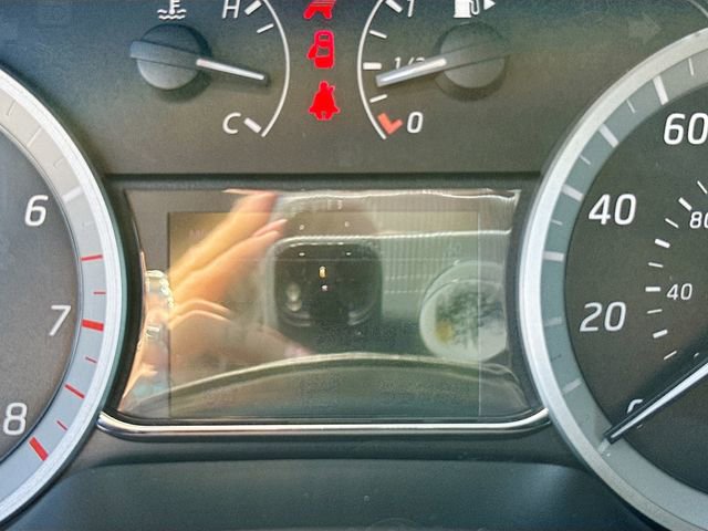 Used 2015 Nissan Sentra SV image 12