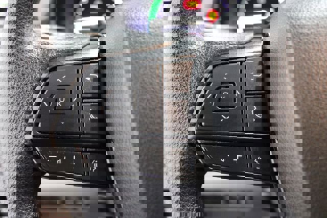 Used 2024 Toyota Sienna LE image 18