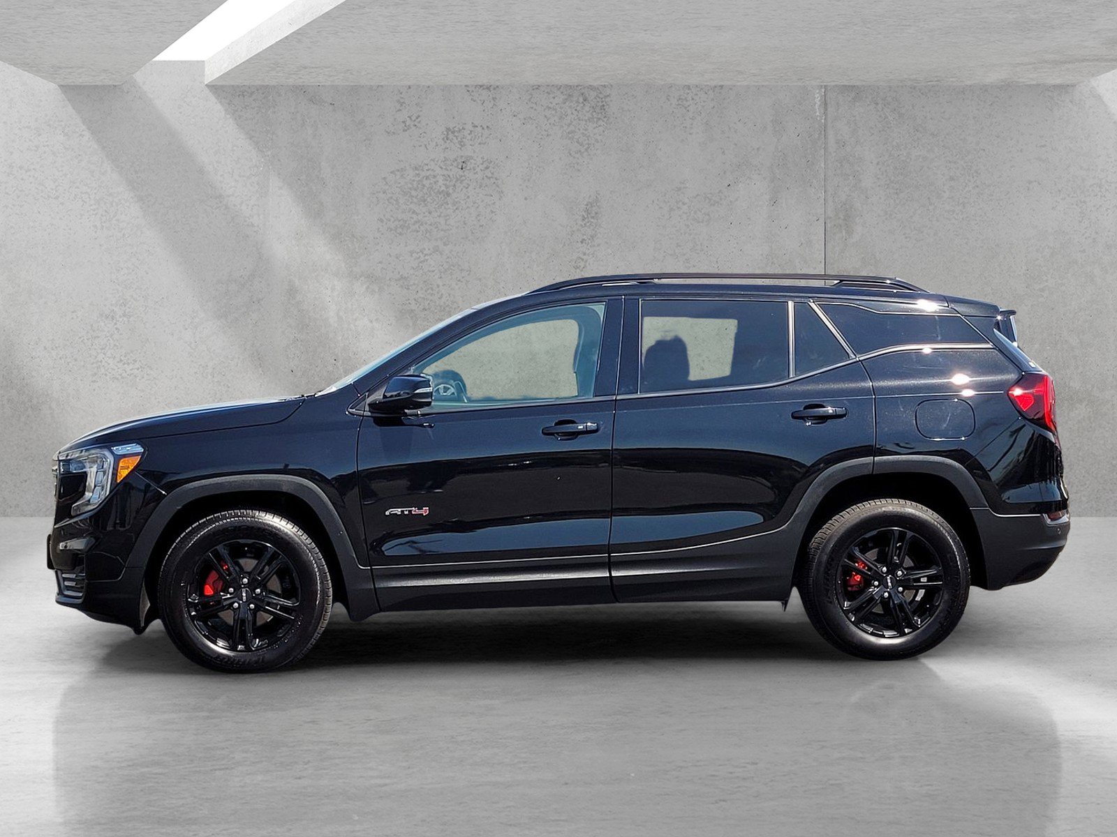 Used 2022 GMC Terrain AT4 w/ Tech Package image 7