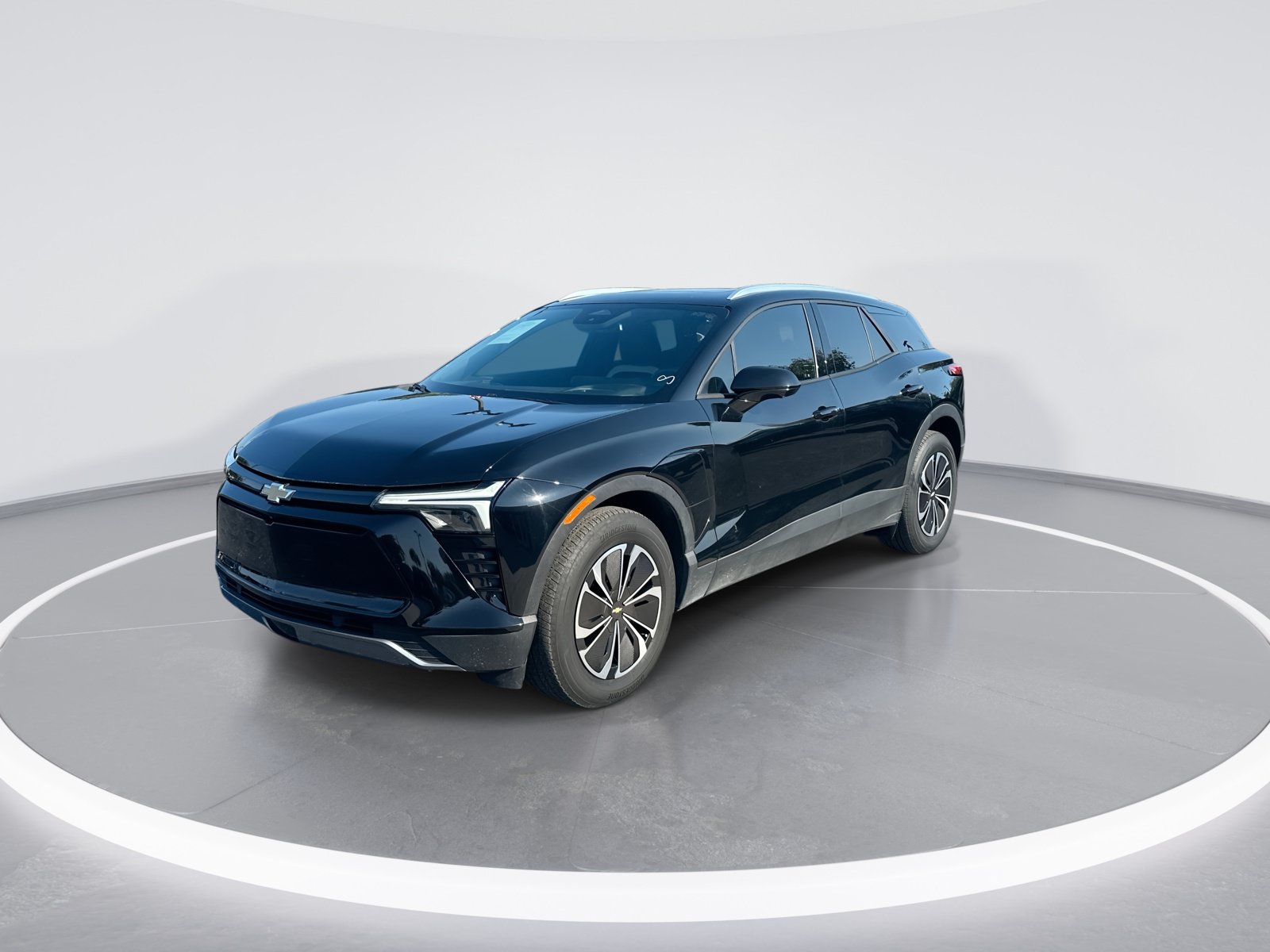 Used 2024 Chevrolet Blazer EV LT AWD/4WD image 5