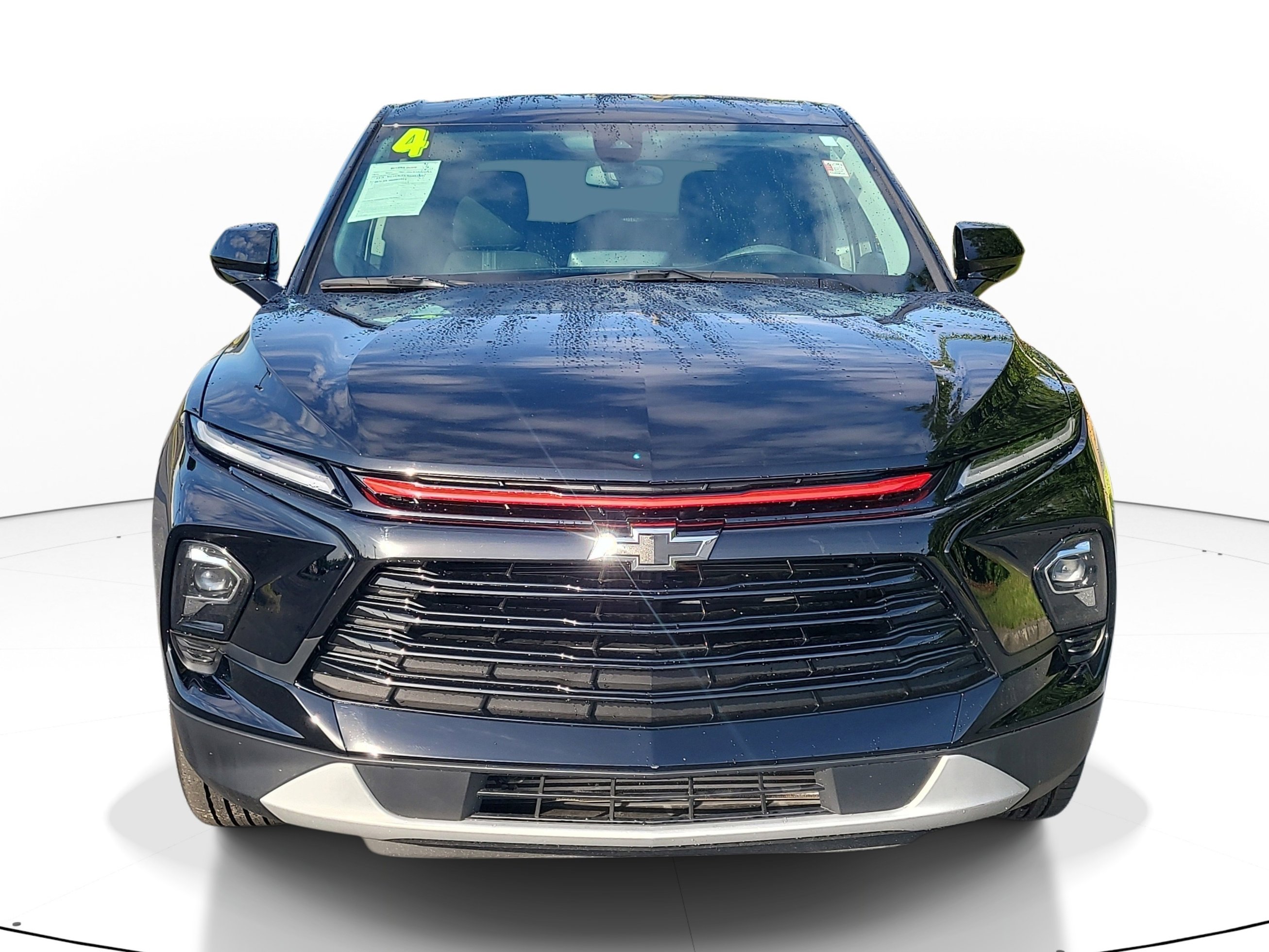 Used 2024 Chevrolet Blazer LT w/ Redline Edition FWD image 2