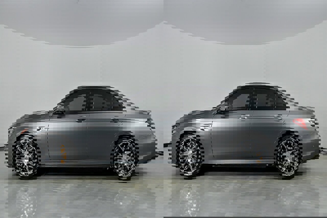 Used 2019 Mercedes-Benz E 63 AMG S image 8