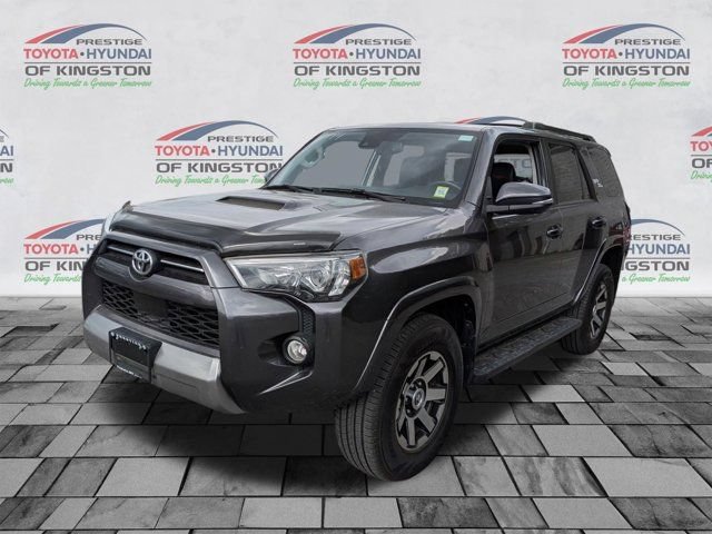 Certified 2020 Toyota 4Runner TRD Off-Road Premium w/ Moonroof Package AWD/4WD image 8