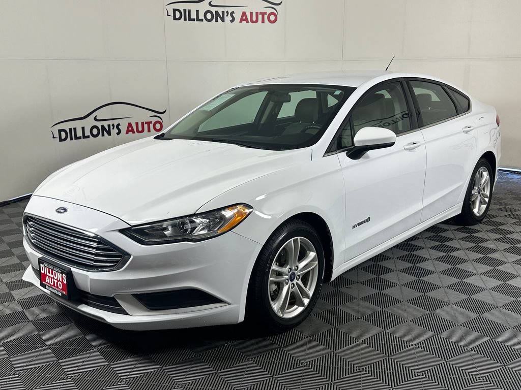 Used 2018 Ford Fusion S FWD image 2